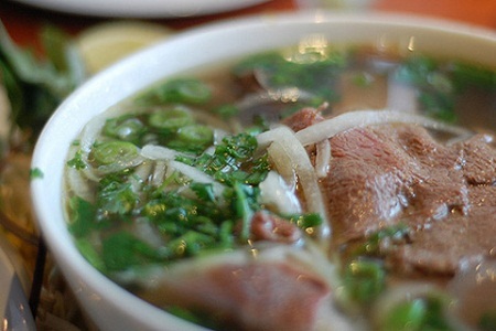 Ăn phở ở Hà Nội là một trong 100 trải nghiệm nên có trong đời - 1 Ăn phở ở Hà Nội là một trong 100 trải nghiệm nên có trong đời