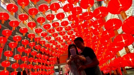 Các nước Châu Á đón Giao thừa, chào năm Ất Mùi - 23 Kuala
Lumpur, Malaysia: