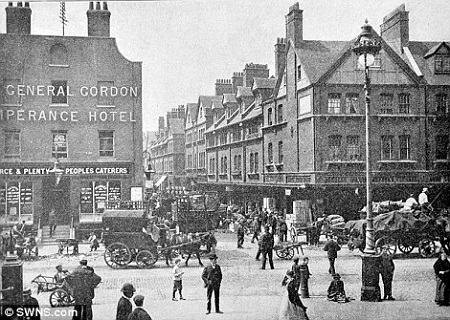 Nhà văn Jack London từng sống… vô gia cư như thế nào? - 11 Chợ
Spitalfields ở thành phố London hồi đầu thế kỷ 19 (trái) và năm 2015 (phải).