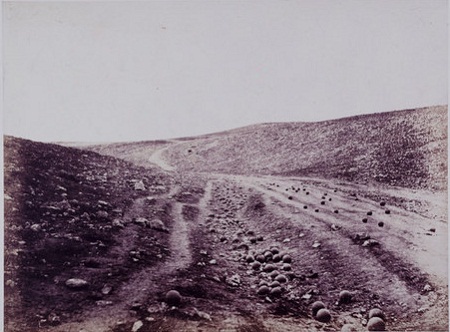 Bức
“Thung lũng bóng tử thần”