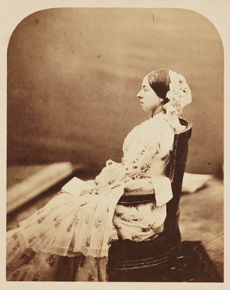 Bức
“Nữ hoàng Victoria”