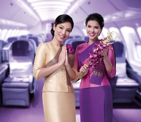 Nét đẹp văn hóa trong đồng phục của nữ tiếp viên hàng không thế giới - 6 Thai Airways