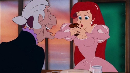 Nhiều nhân vật hoạt hình nổi tiếng nghiện... hút thuốc - 12 Trong “Hercules” (1997),
thần Hades hút xì gà trong cơn thịnh nộ.