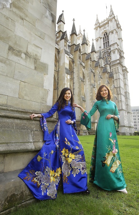 Ảnh áo dài Lan Hương