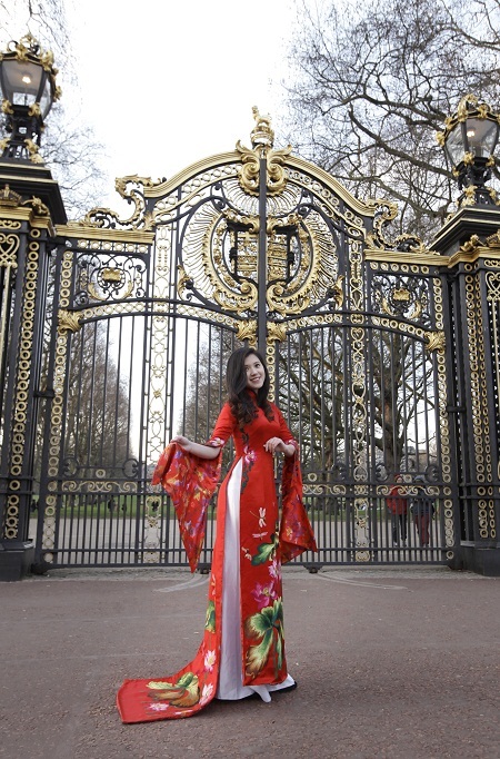 Ảnh áo dài Lan Hương