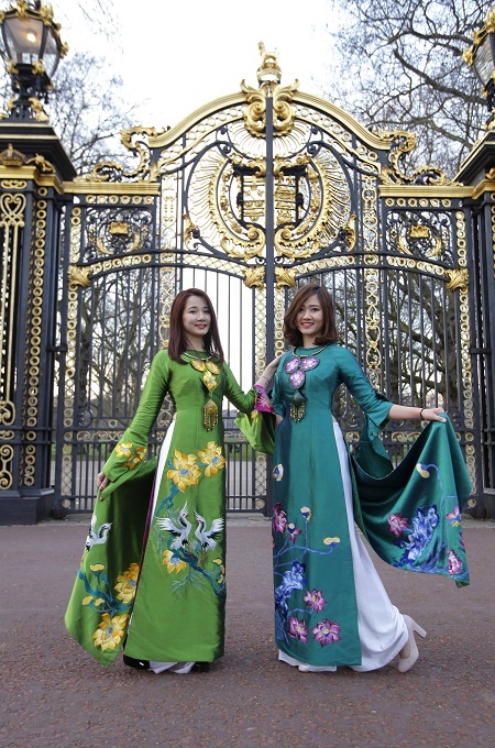 Ảnh áo dài Lan Hương