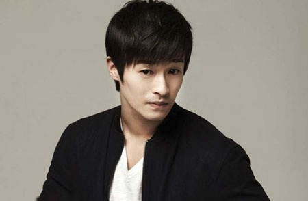 Giờ
đây, nam diễn viên Jo Sang-woong sẽ thay thế Hong Kwang-ho đảm nhận vai Thủy.