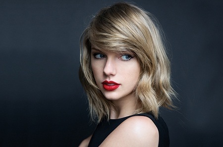 Những ngôi sao màn bạc xuất sắc nhất thế giới - 4 Ca sĩ Taylor Swift