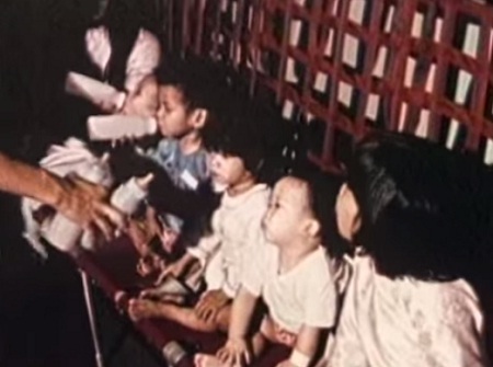 Hình ảnh trong phim về chiến dịch “không vận trẻ em” được đề cử Oscar - 19 Những chuyến không vận vĩnh viễn thay đổi cuộc đời của những đứa trẻ