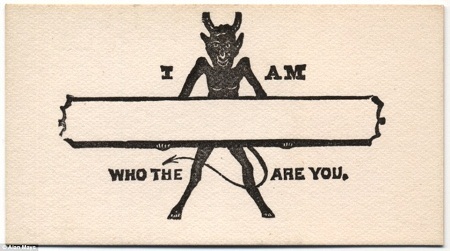 Bật cười trước cách tán tỉnh của đàn ông thời chưa có điện thoại di động - 8 Một
tấm thiệp rất “quậy”: Tôi tên là… Cô là “quỷ thần” nào vậy?