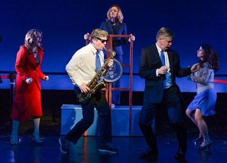 Hài kịch về hôn nhân của ông bà Clinton lại “dậy sóng” - 2 Hài kịch về hôn nhân của ông bà Clinton lại “dậy sóng”