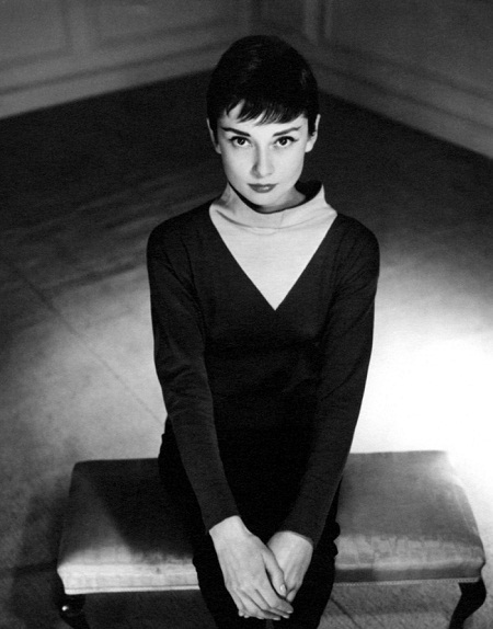 Hai con trai của Audrey Hepburn đưa nhau ra tòa vì kỷ vật của mẹ - 11 Audrey Hepburn (1955).