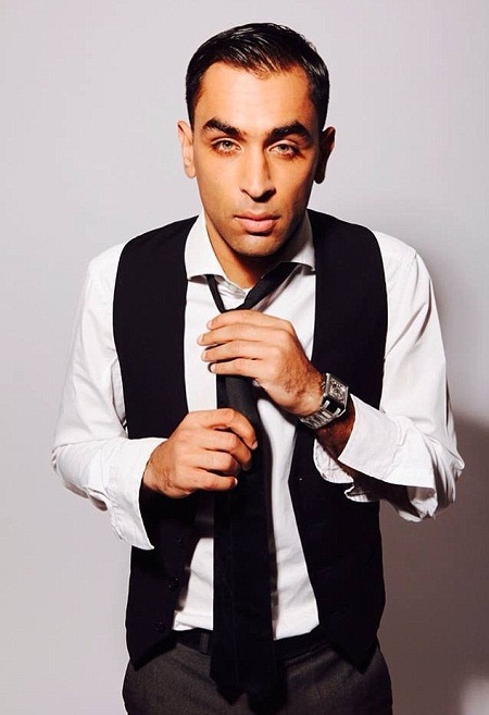 Nam diễn viên đẹp trai đi  “ăn xin” được… 500 triệu đồng