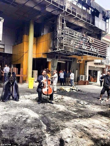 Chuyện “tiếng đàn át tiếng bom” ở Iraq gây xúc động - 1 Chuyện “tiếng đàn át tiếng bom” ở Iraq gây xúc động