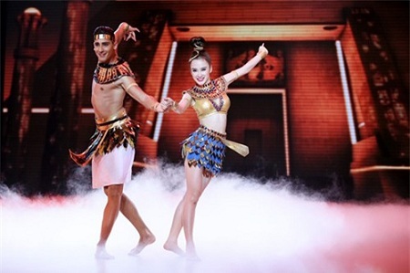 Hương Mai - Bé Luyến trong Của để dành