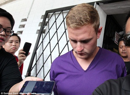 Phiên sơ thẩm đối với các bị cáo đã thu hút rất đông báo
chí.