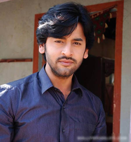 Sức hút kỳ lạ của “Cô dâu 8 tuổi” với khán giả Việt Nam - 4 Nam diễn viên Shashank Vyas vào vai Jagdish khi đã trưởng
thành.