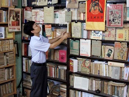 Người mê sưu tầm báo chí cổ