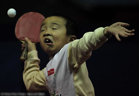 Ngay từ nhỏ, các em bé này đã cảm nhận được áp lực của những
giấc mơ huy chương