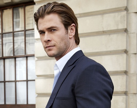 Những ông bố “hấp dẫn” nhất Hollywood - 3 Nam diễn viên Chris
Hemsworth
