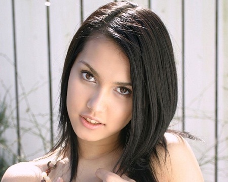 Diễn viên phim cấp 3 của Nhật được chào đón ở Philippines - 1 Maria Ozawa
