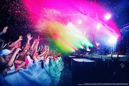 Nguy cơ tiềm ẩn từ các lễ hội “sắc màu” - 5 Sự kiện life in color diễn ra tại Miami, Mỹ