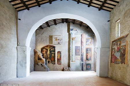 Rao bán ngôi làng cổ sản sinh ra món mì Ý - 9 Nơi đây còn có một nhà thờ nhỏ cổ kính.