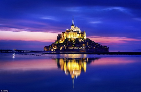 Hình
ảnh lâu đài băng của Elsa trông rất sống động và chân thực.