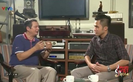 Tác giả trẻ Tuấn Phong và nhạc sĩ An Thuyên tại chương trình Bài hát Việt