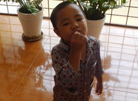 Bảo mẫu nhốt học sinh trong thang máy lĩnh 4 năm tù - 2 Bảo mẫu nhốt học sinh trong thang máy lĩnh 4 năm tù - 2