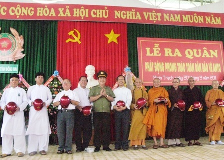 Phát động phong trào toàn dân bảo vệ an ninh Tổ quốc - 1