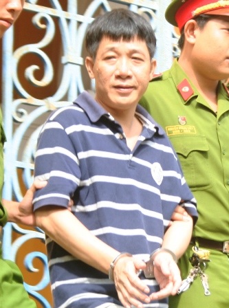 Vụ giết người diệt khẩu: bị cáo và bị hại đều kháng cáo - 2 Vụ giết người diệt khẩu: bị cáo và bị hại đều kháng cáo - 2