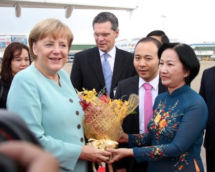 Chùm ảnh: Nữ Thủ tướng Đức Angela Merkel thăm TPHCM - 2 Chùm ảnh: Nữ Thủ tướng Đức Angela Merkel thăm TPHCM - 2