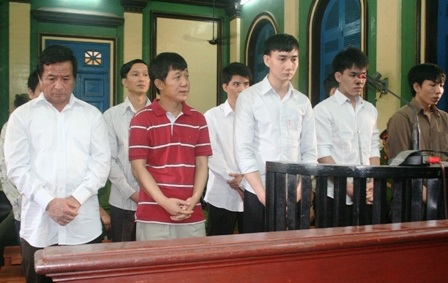 Y án chung thân với giám đốc thuê đàn em Dung Hà giết người - 2 Y án chung thân với giám đốc thuê đàn em Dung Hà giết người - 2
