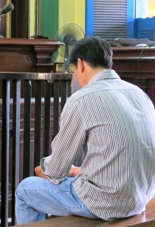Trình độ lớp 4, cùng cha sản xuất thuốc chữa bệnh giả - 1 Trình độ mới lớp 4, đã cùng cha sản xuất thuốc giả ngoại