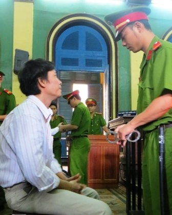 Hội nhà báo kiến nghị giảm nhẹ hình phạt nhà báo Hoàng Khương - 1 Hoàng Khương kháng cáo xin giảm nhẹ án tù