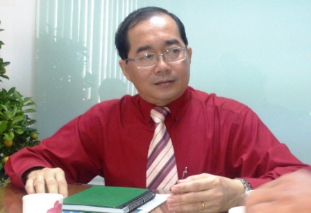Đại biểu Hoàng Hữu Phước có phạm tội làm nhục người khác? - 1 Đại biểu Hoàng Hữu Phước có phạm tội làm nhục người khác?