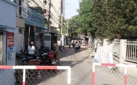 Vụ nổ làm 11 người chết: Có phải chỉ là chất nổ phim trường? - 2 Hiện trường vụ việc đang được phong tỏa để điều tra làm rõ nguyên nhân