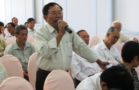 ĐBQH Hoàng Hữu Phước: "Bài viết sai lầm chỉ là chuyện cá nhân" - 1 Cử tri Bùi Hữu Phúc chất vấn ĐBQH Hoàng Hữu Phước