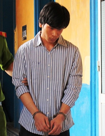 Giết vợ hờ vì không nấu cơm tối, lĩnh án chung thân - 1 Bị cáo Lê Huỳnh Tây.