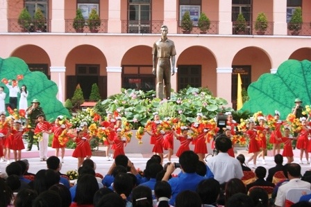 Bến Cảng Nhà Rồng, nơi Bác Hồ đã bước lên tàu ra đi tìm đường cứu nước