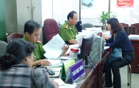 TPHCM nhận đăng ký hẹn giờ làm CMND qua 1080 - 2 Nếu đã đăng ký ngày giờ qua tổng đài, khi đến làm CMND,