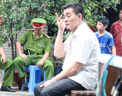 Giết người rồi truy hô để tìm cách tẩu thoát - 2 Tuấn bật khóc khi nạn nhân xin giảm án cho mình