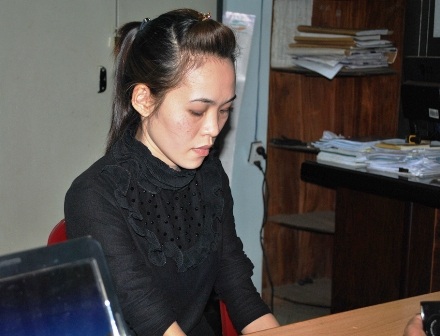 Khởi tố kẻ giả danh cô giáo, trấn lột 22 đôi bông tai của học sinh - 1 Cô giáo dỏm tại cơ quan công an