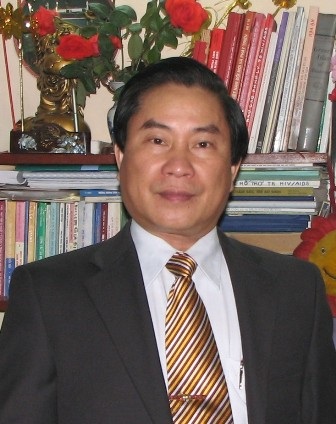 Bé trai 3 tuổi bị bạo hành: Khẩn trương tìm đưa cháu vào “nhà tạm lánh” - 1 Bé trai 3 tuổi bị bạo hành: Khẩn trương tìm đưa cháu vào “nhà tạm lánh”