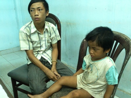 Giải cứu thành công cháu bé 3 tuổi bị ép đi ăn xin, bạo hành - 7 Tại trung tâm Bảo trợ xã hội TPHCM