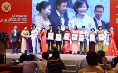 Chính những nỗ lực không mệt mỏi trong kinh doanh 