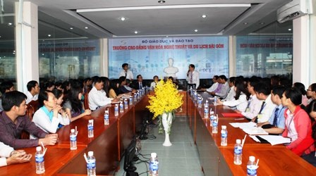 Tự chủ tuyển sinh mang lại nhiều cơ hội cho thí sinh - 3 Ông Vũ Khắc Chương - Hiệu trưởng Trường Cao đẳng Văn hóa Nghệ thuật và Du lịch Sài Gòn.
