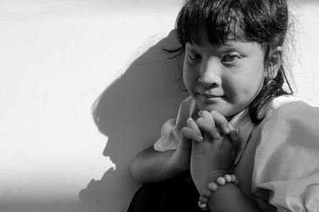 “Vượt qua bóng tối” - 5 Yêu đời