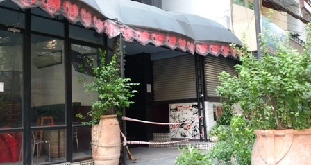 Từ khi bị BTL cúp nước, nhà hàng của bà Trâm phải đóng cửa, thất thu